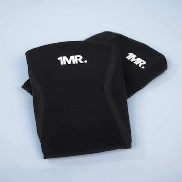 1MR The More Knee Sleeves Black